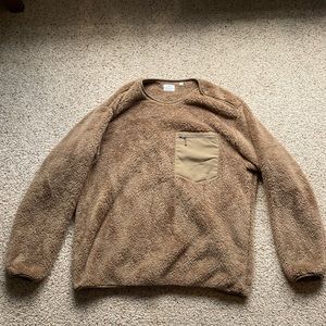 Uniqlo Crewneck Sherpa XL
